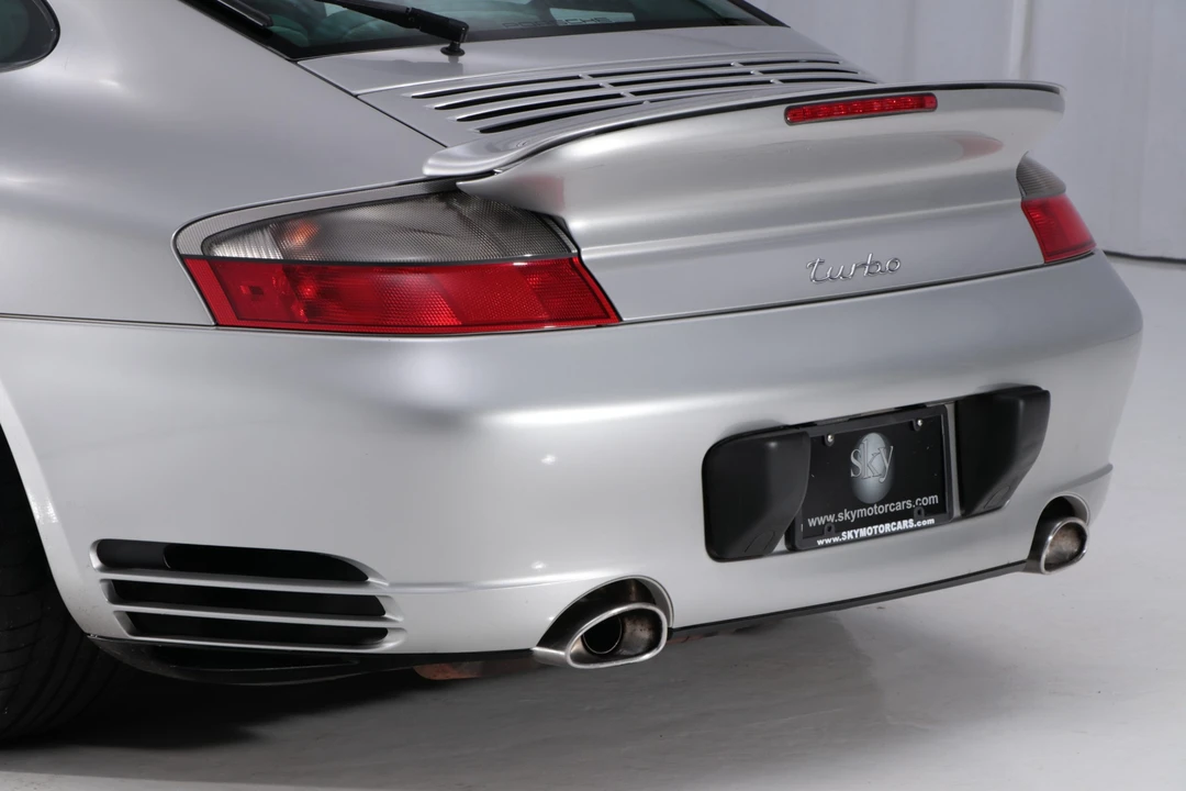 2001 Porsche 996 Turbo - Image 14 of 31