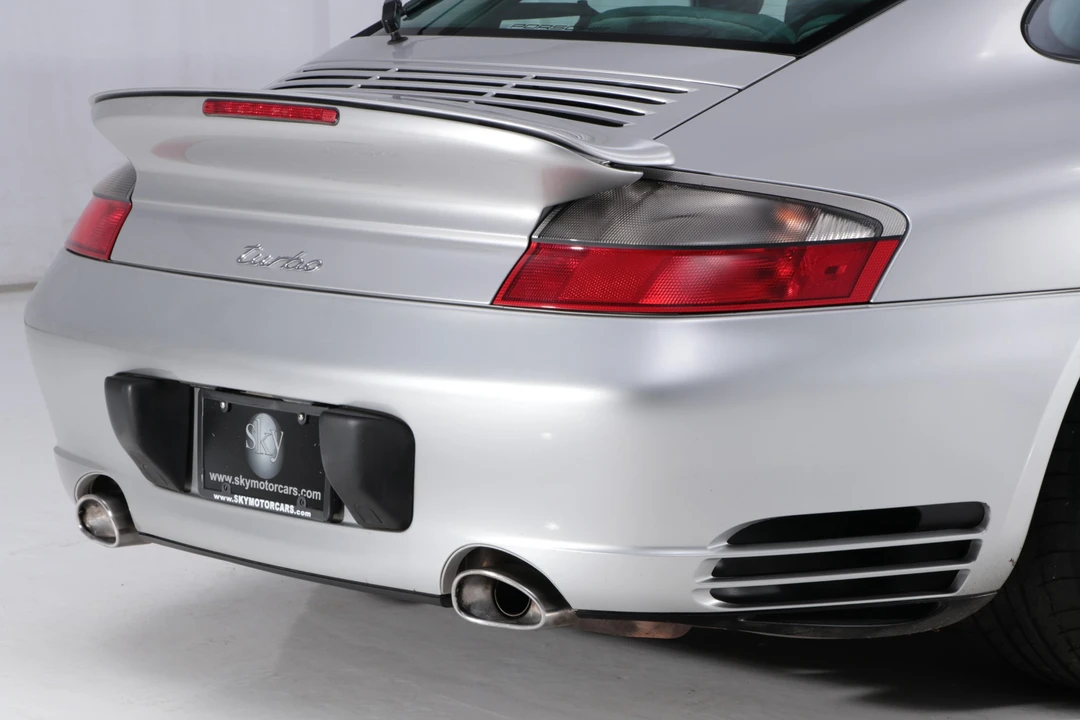 2001 Porsche 996 Turbo - Image 15 of 31