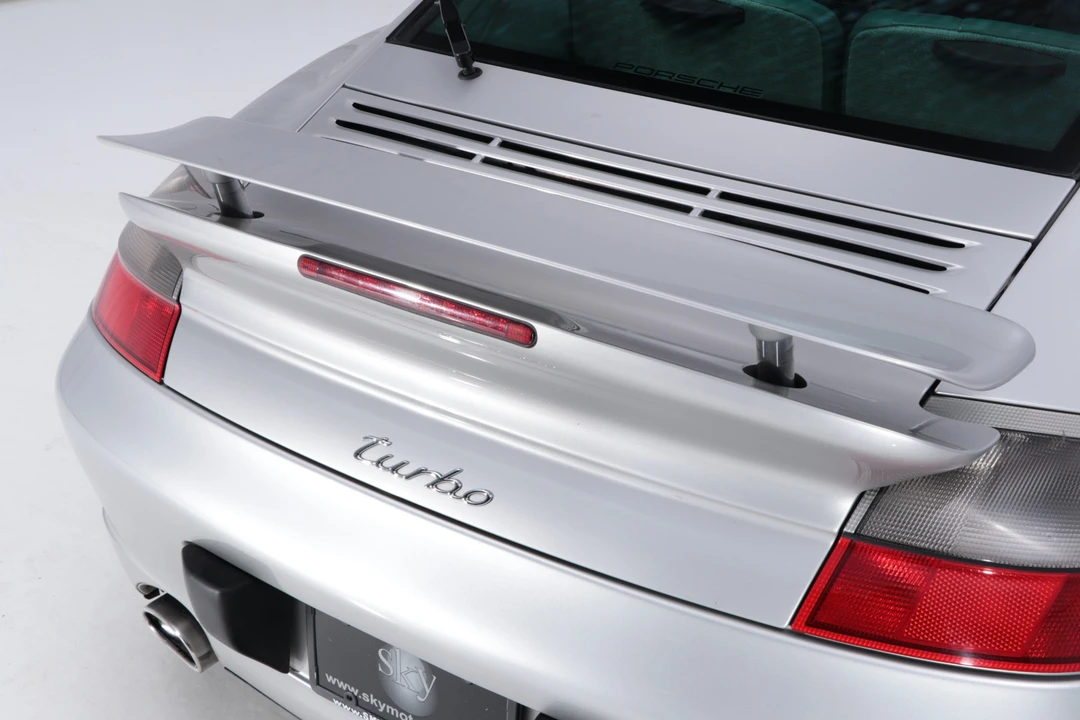 2001 Porsche 996 Turbo - Image 16 of 31