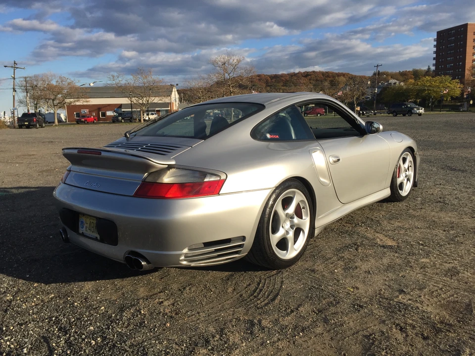 2001 Porsche 996 Turbo - Image 28 of 31