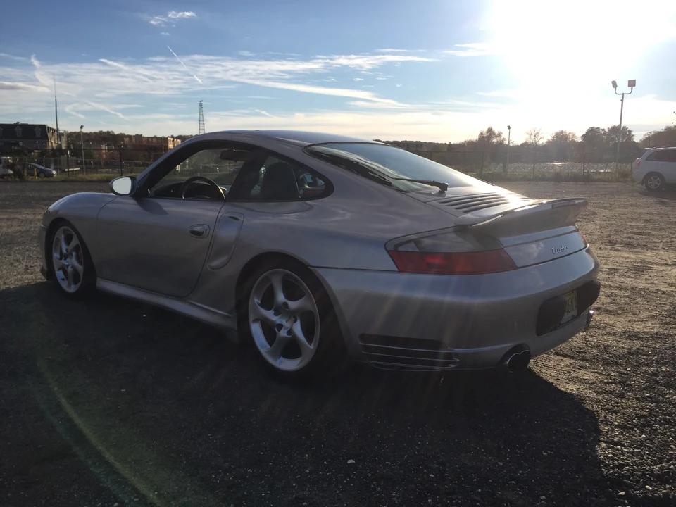2001 Porsche 996 Turbo - Image 16 of 31