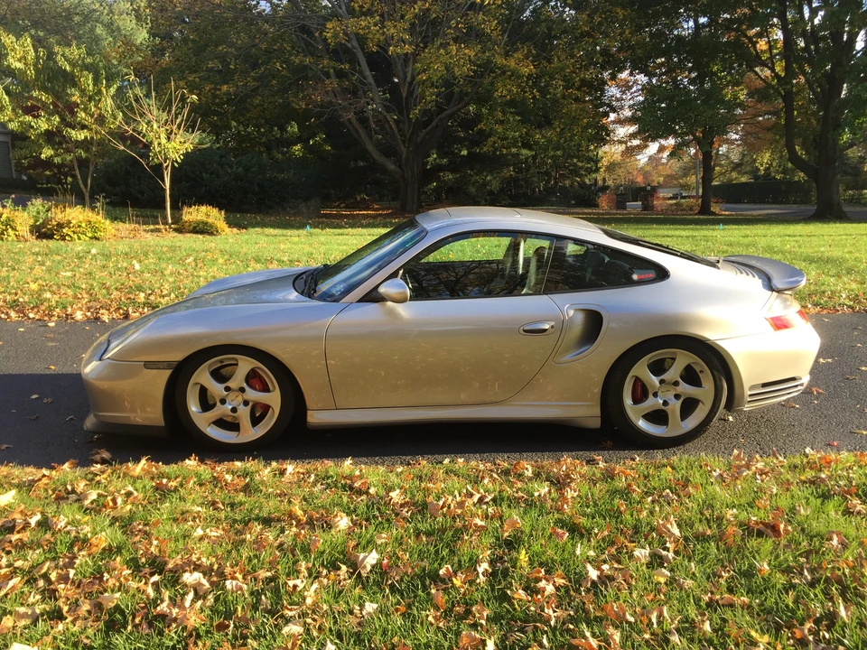 2001 Porsche 996 Turbo - Image 12 of 31