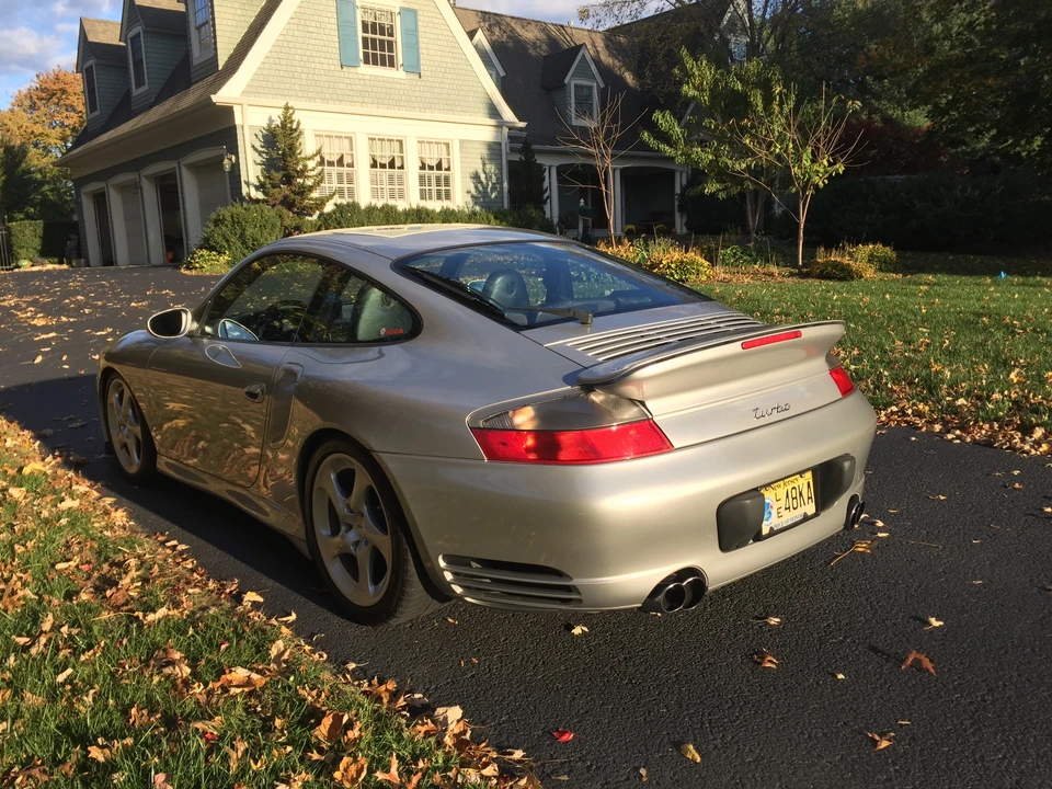 2001 Porsche 996 Turbo - Image 17 of 31