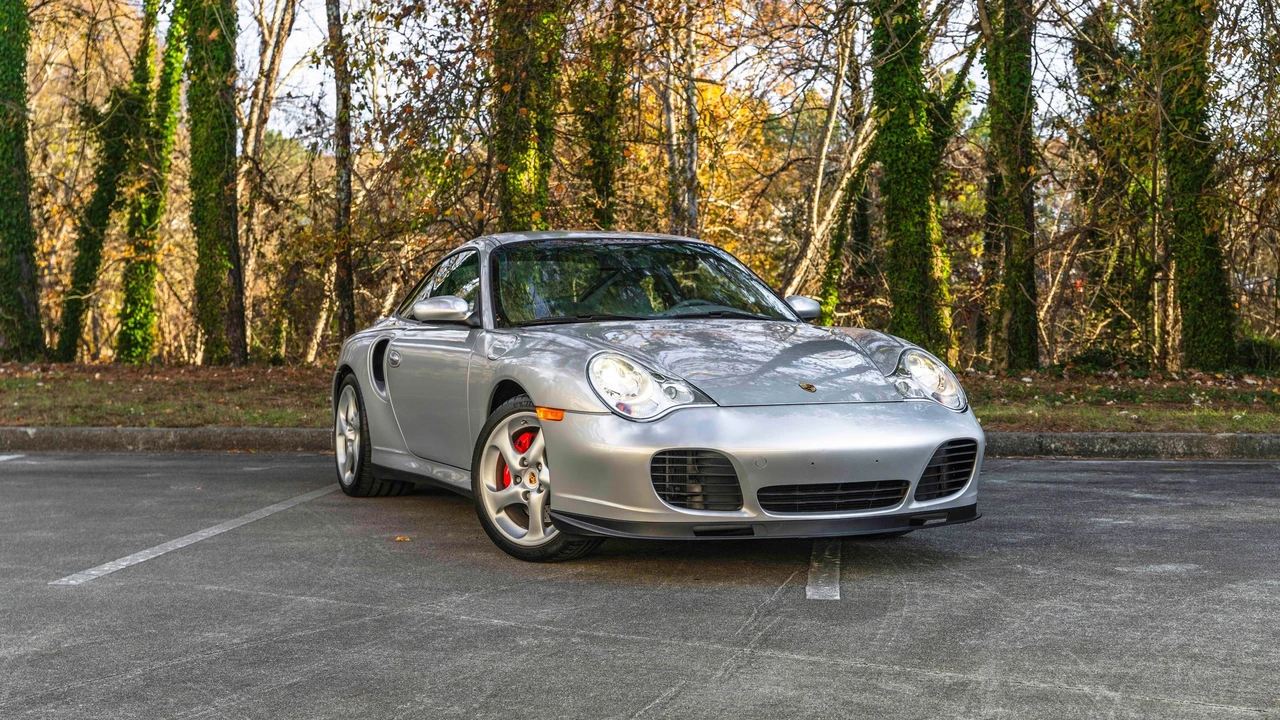 2001 Porsche 996 Turbo - Image 2 of 31