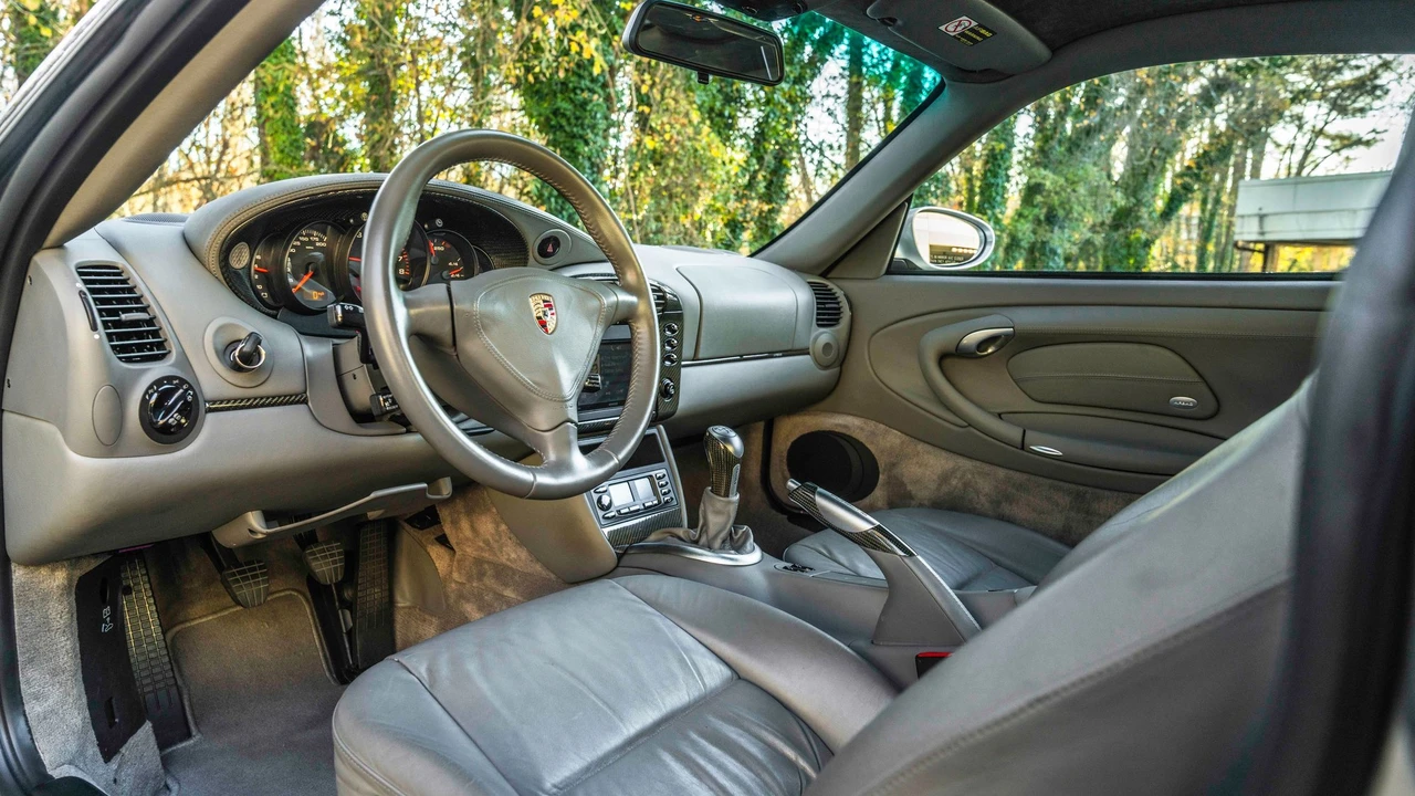 2001 Porsche 996 Turbo - Image 18 of 31