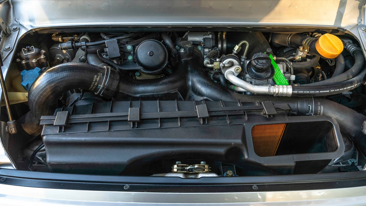 2001 Porsche 996 Turbo - Image 31 of 31