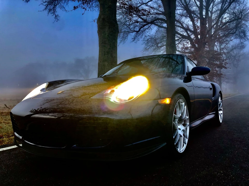 2001 Porsche 996 Turbo - Image 23 of 27