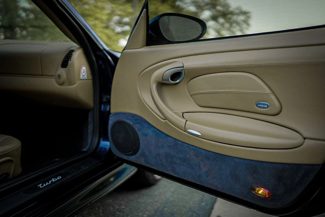 2001 Porsche 996 Turbo - Image 18 of 27