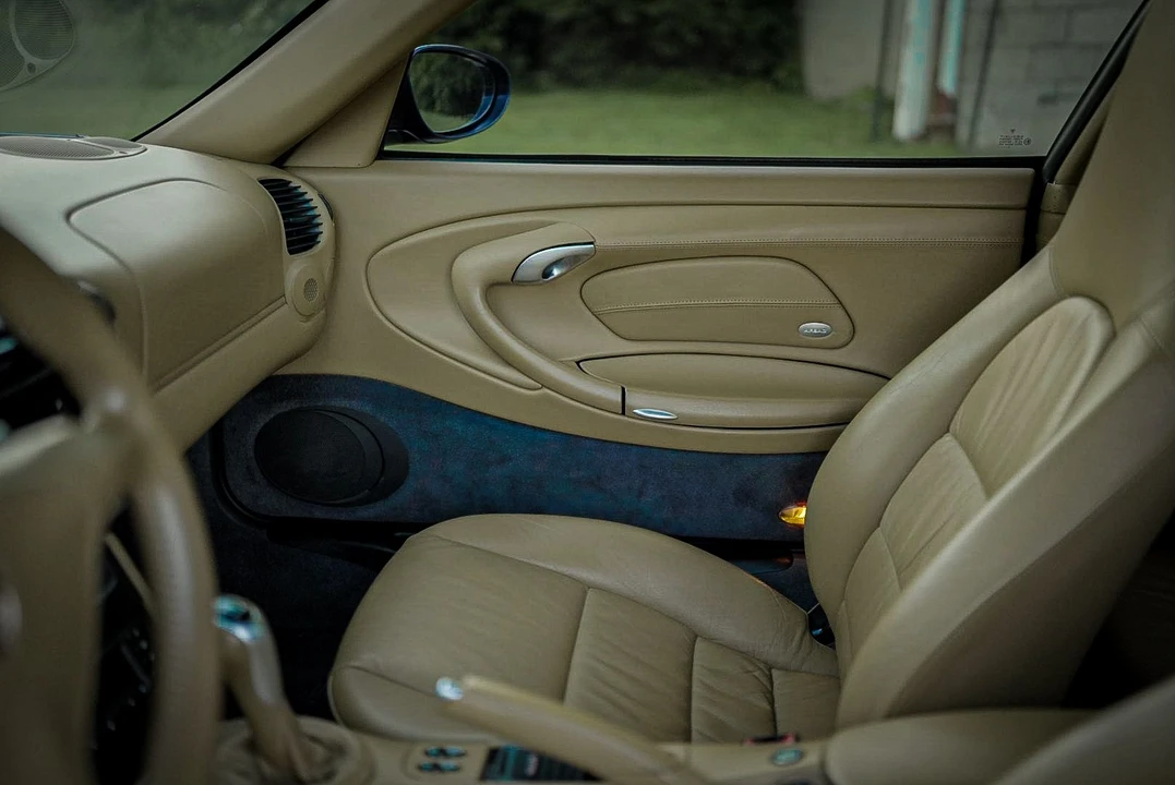 2001 Porsche 996 Turbo - Image 14 of 27