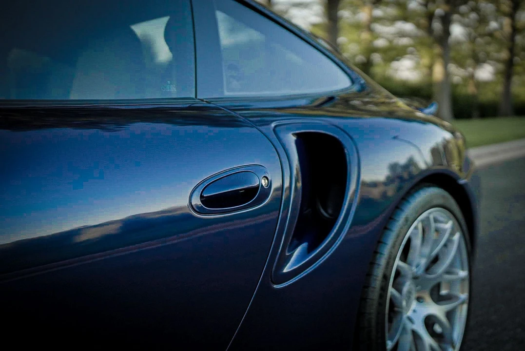 2001 Porsche 996 Turbo - Image 9 of 27