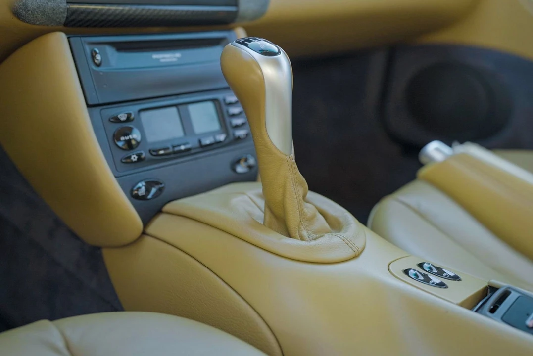 2001 Porsche 996 Turbo - Image 16 of 27