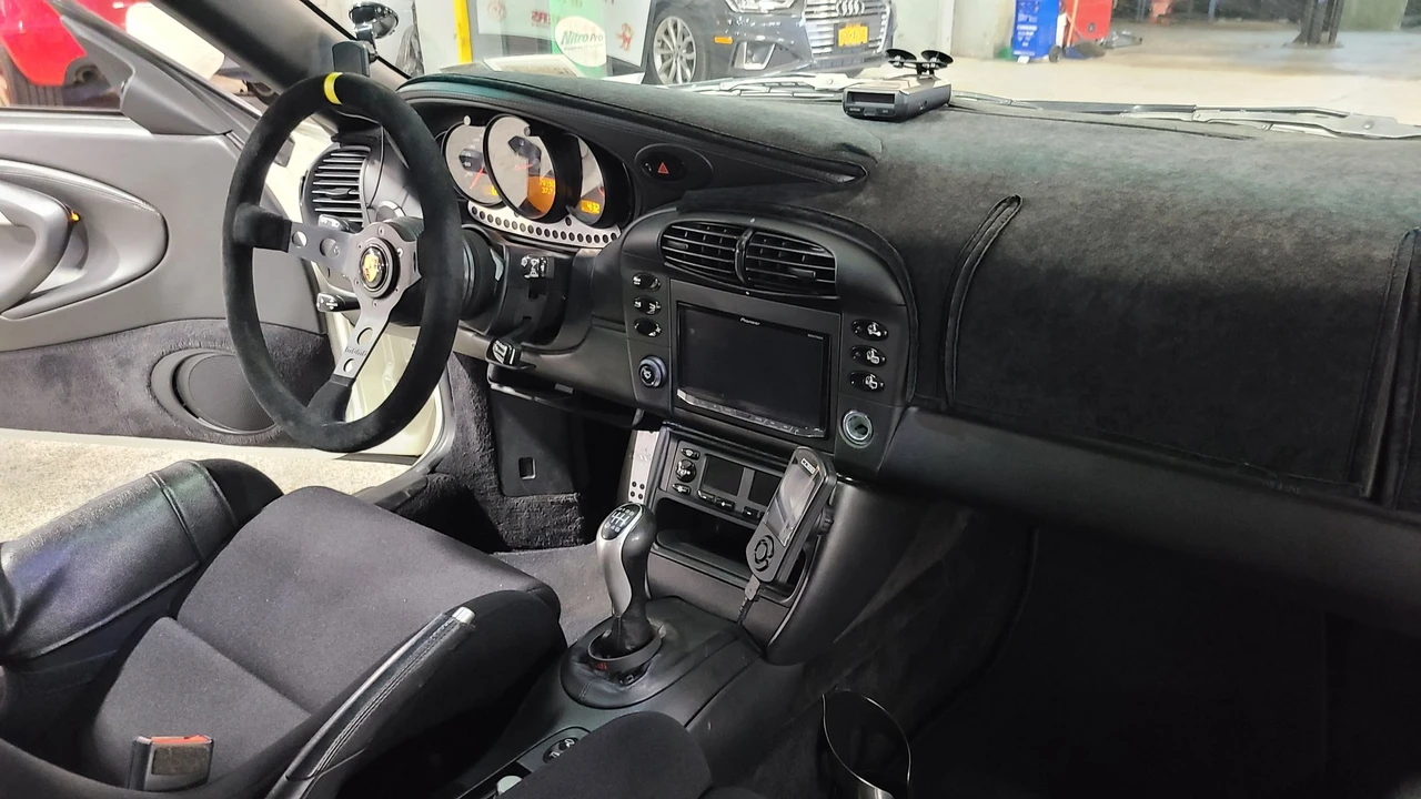 2001 Porsche 996 Turbo - Image 10 of 12