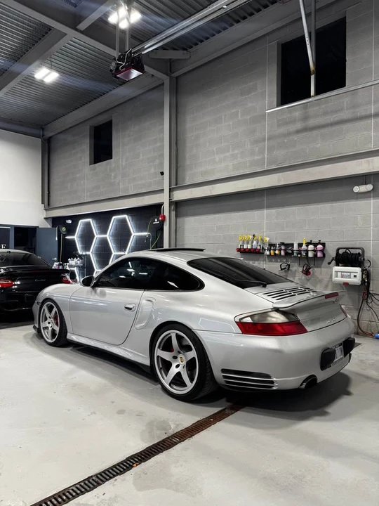 2001 Porsche 996 Turbo - Image 5 of 13