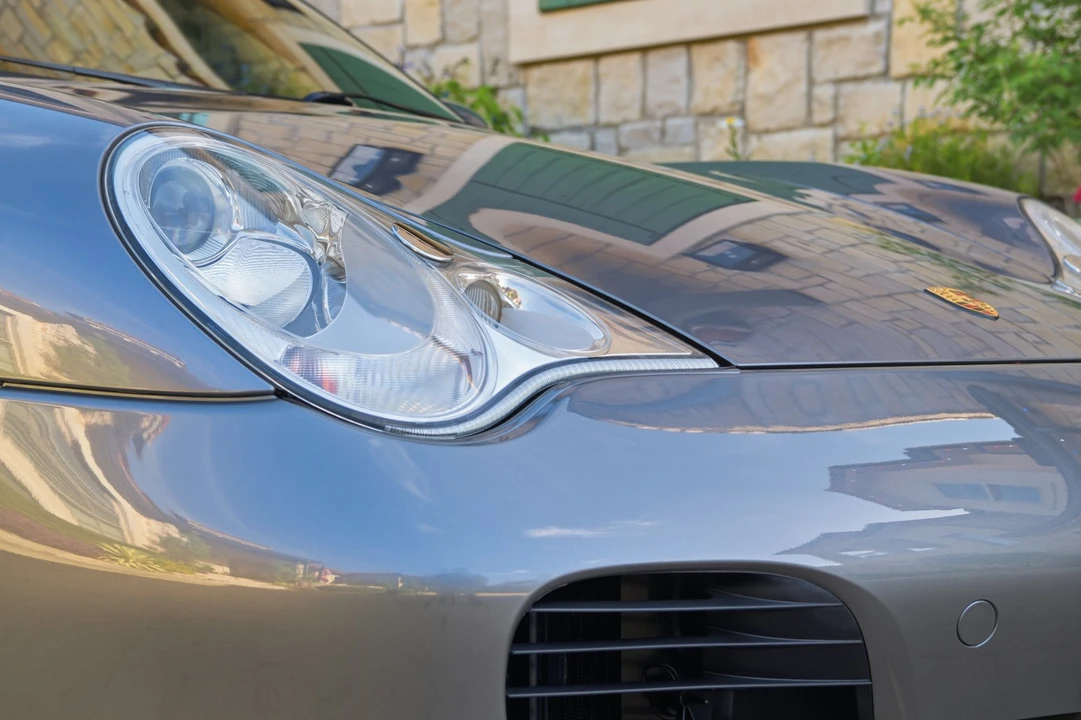 2001 Porsche 996 Turbo - Image 6 of 24