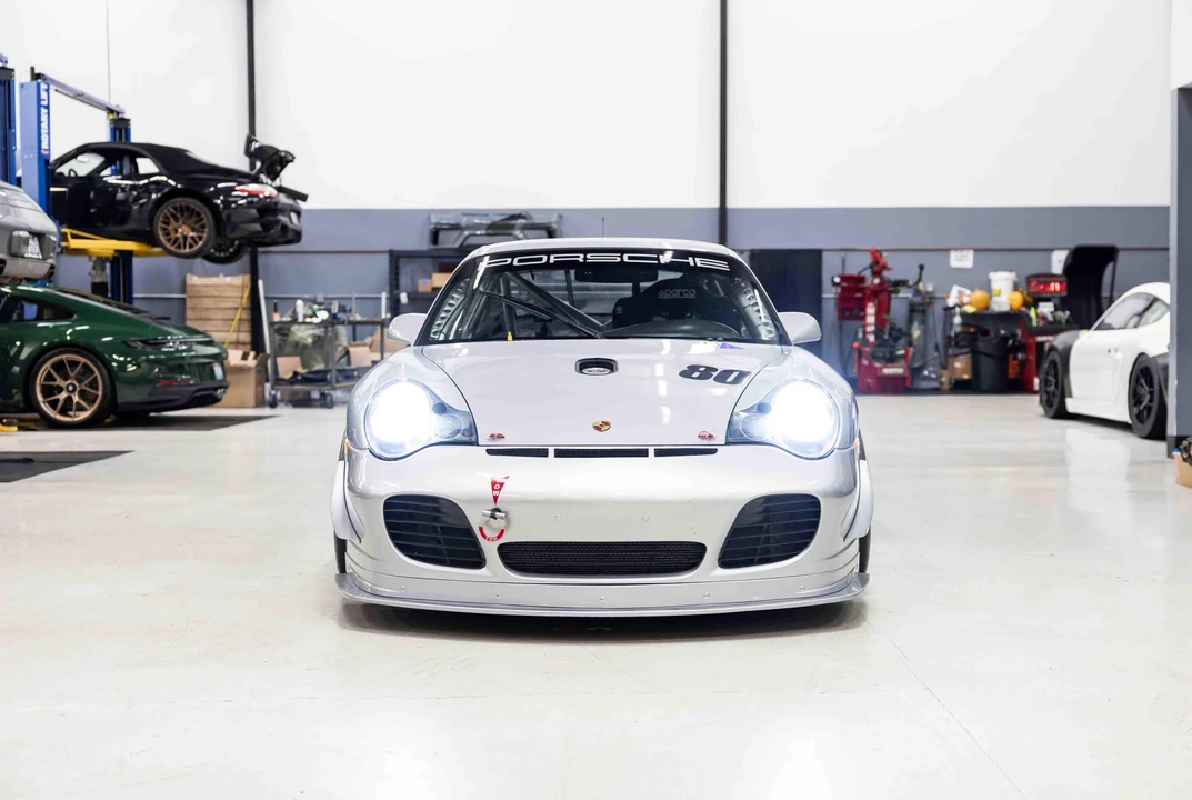 2001 Porsche 996 Turbo - Image 8 of 31
