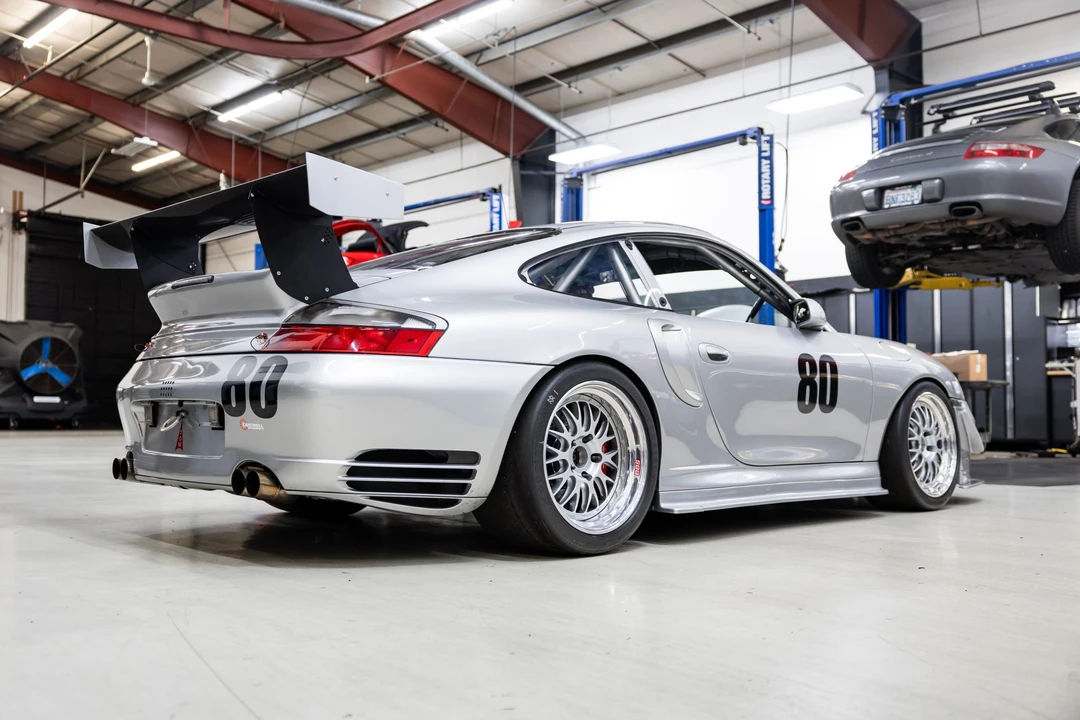 2001 Porsche 996 Turbo - Image 15 of 31