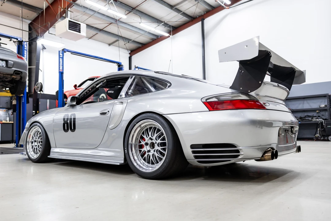 2001 Porsche 996 Turbo - Image 23 of 31