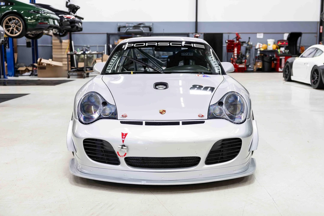 2001 Porsche 996 Turbo - Image 10 of 31