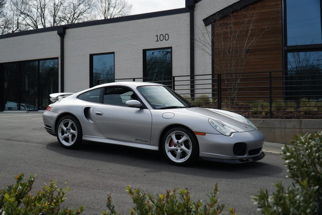 2001 Porsche 996 Turbo - Image 13 of 31