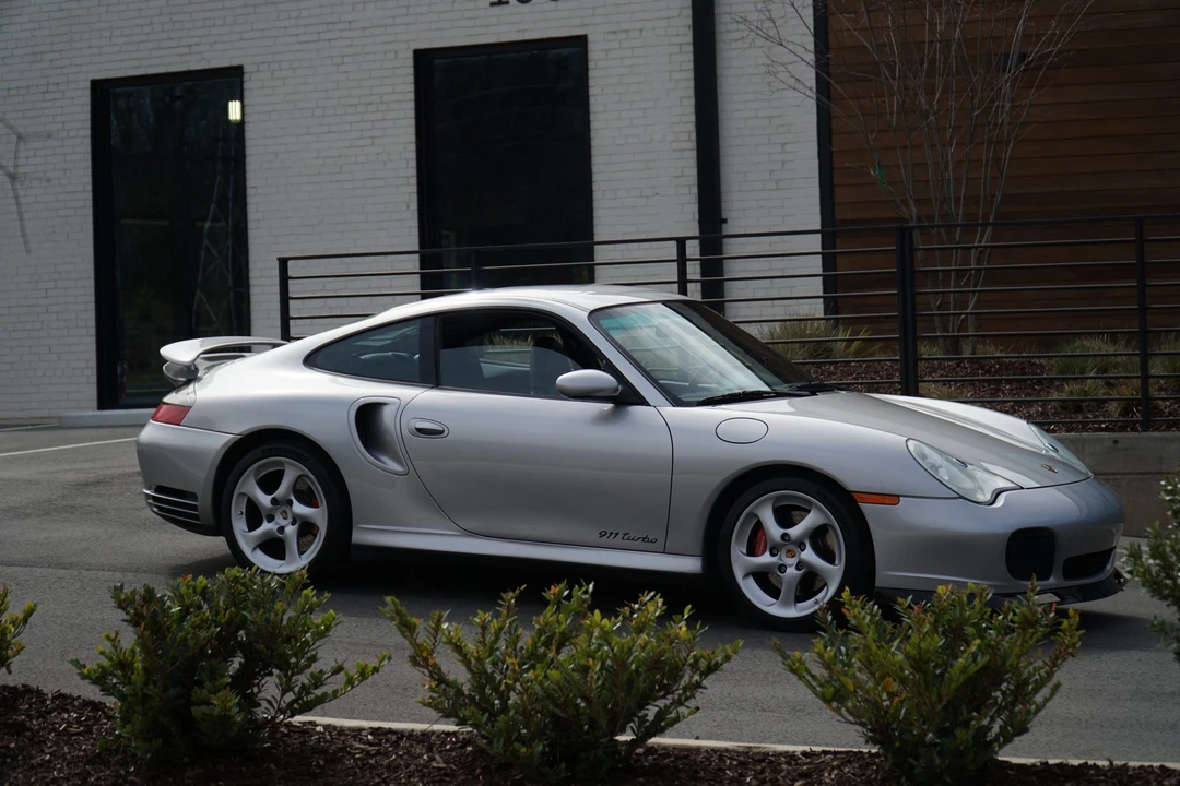 2001 Porsche 996 Turbo - Image 26 of 31