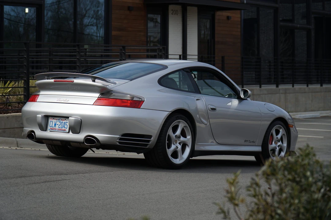 2001 Porsche 996 Turbo - Image 23 of 31