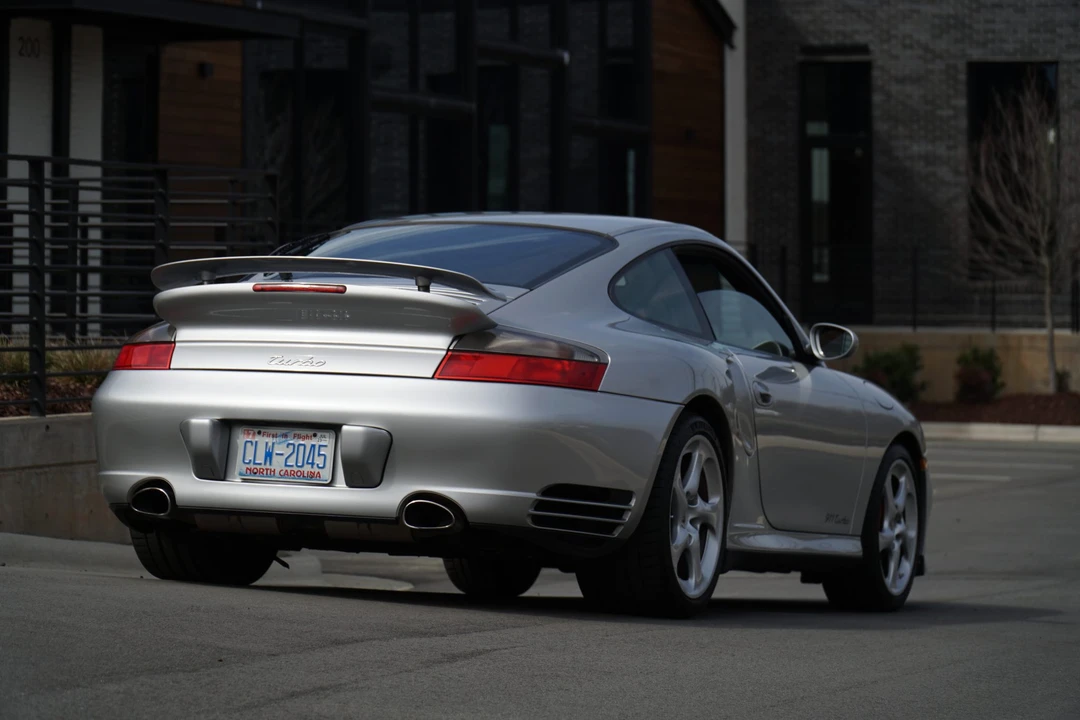 2001 Porsche 996 Turbo - Image 22 of 31