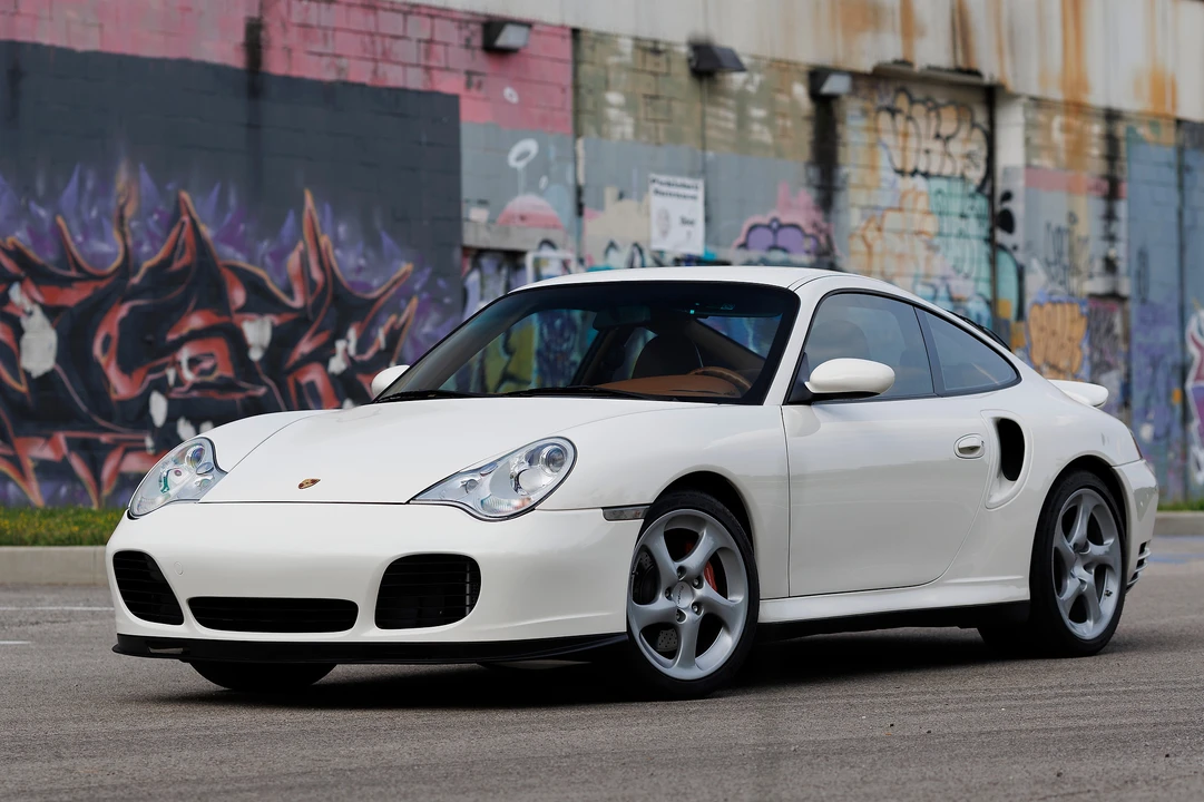 2001 Porsche 996 Turbo - Image 4 of 31