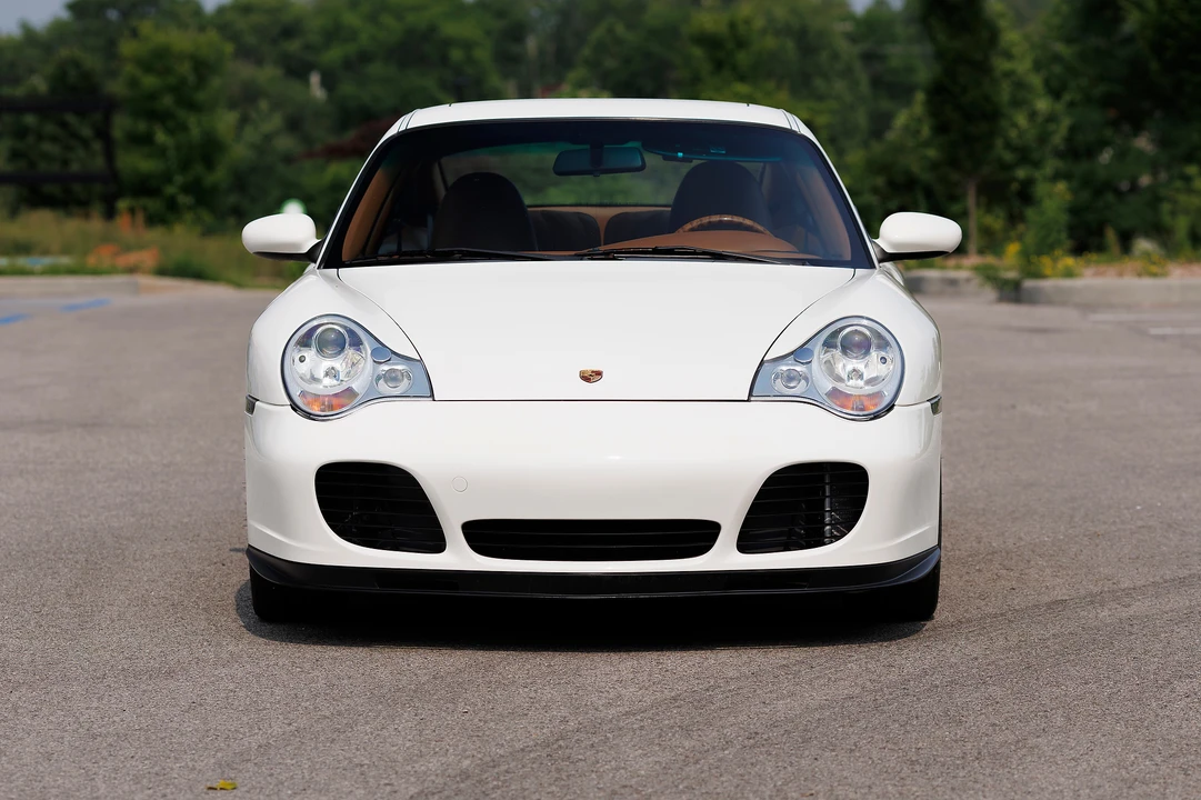 2001 Porsche 996 Turbo - Image 16 of 31