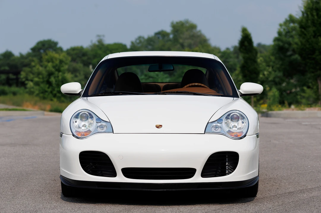 2001 Porsche 996 Turbo - Image 14 of 31