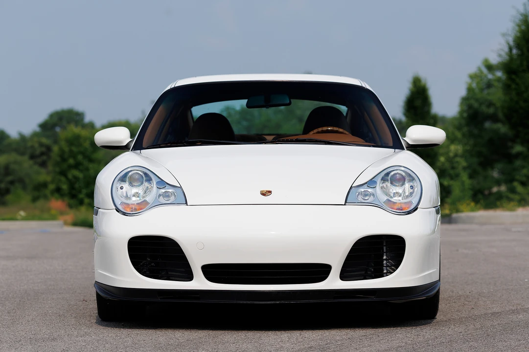 2001 Porsche 996 Turbo - Image 19 of 31