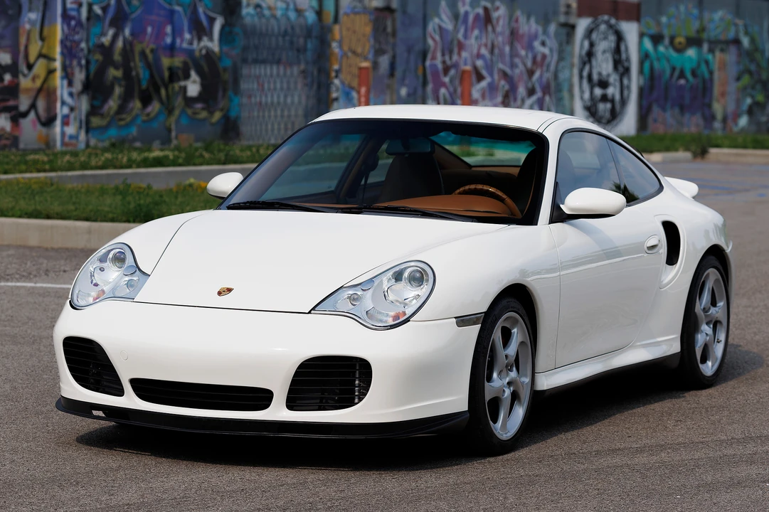 2001 Porsche 996 Turbo - Image 8 of 31