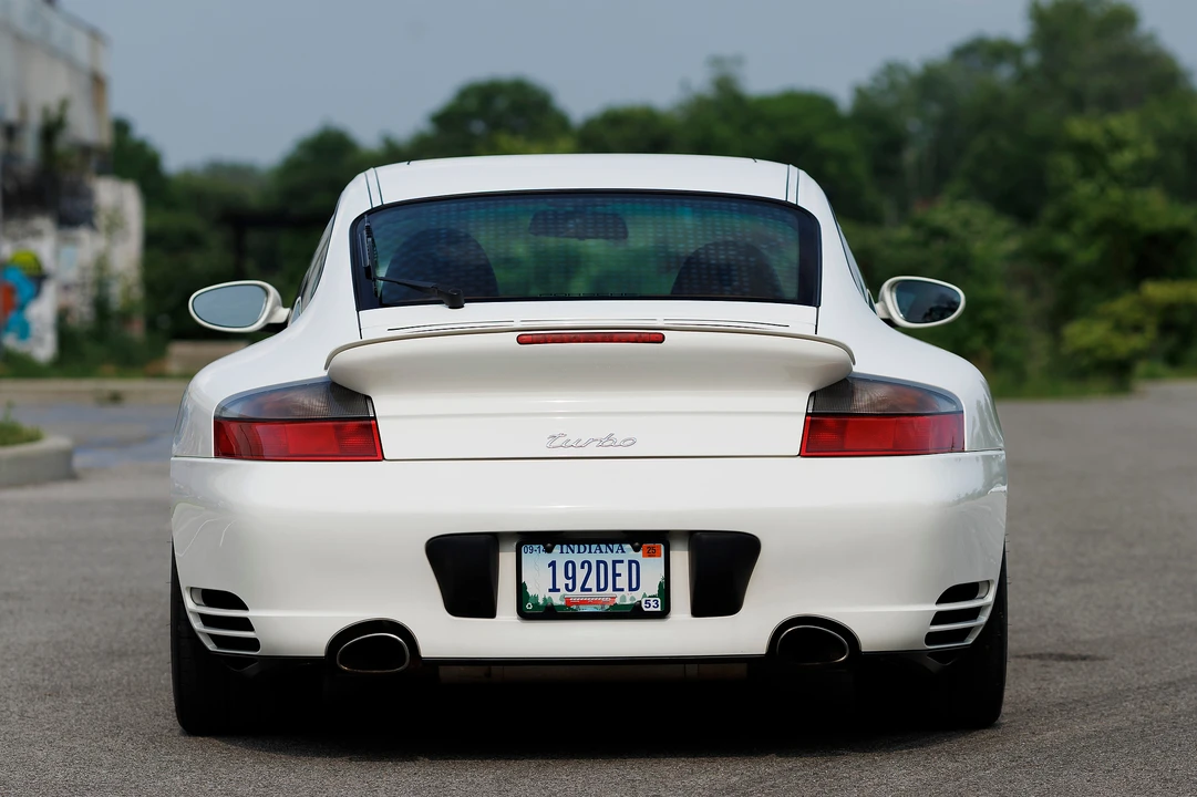 2001 Porsche 996 Turbo - Image 30 of 31
