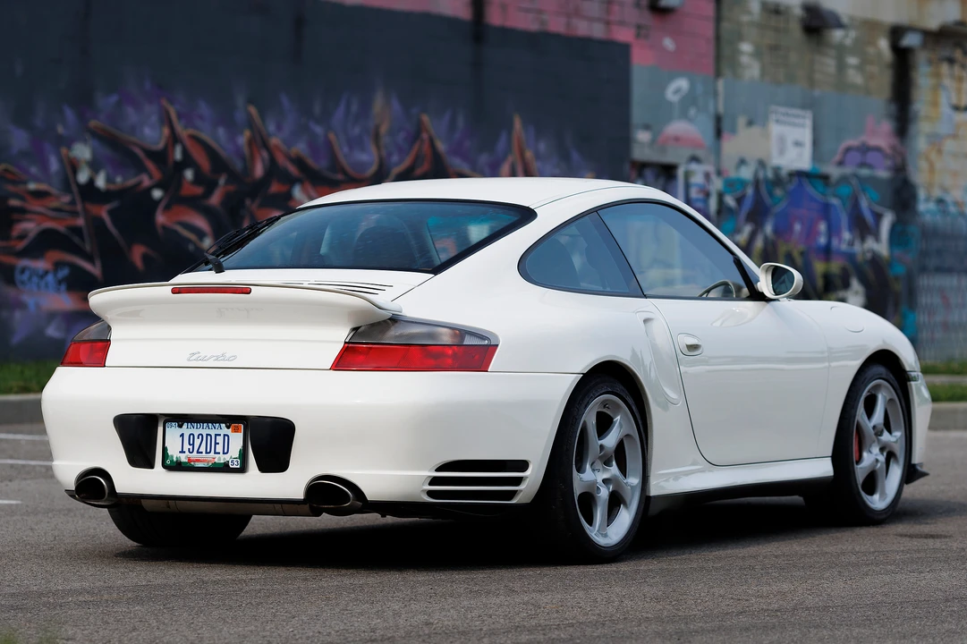 2001 Porsche 996 Turbo - Image 25 of 31