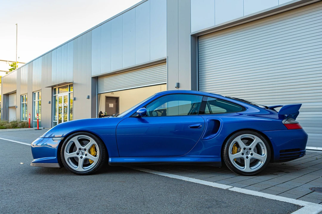 2001 Porsche 996 Turbo - Image 9 of 31