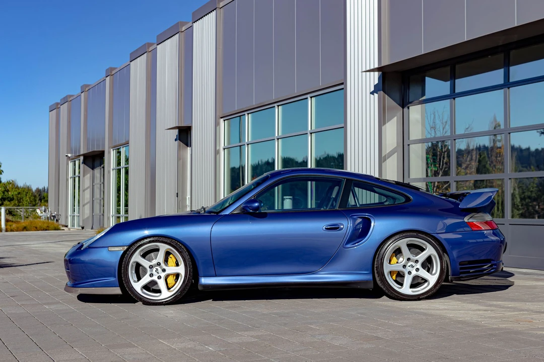 2001 Porsche 996 Turbo - Image 23 of 31