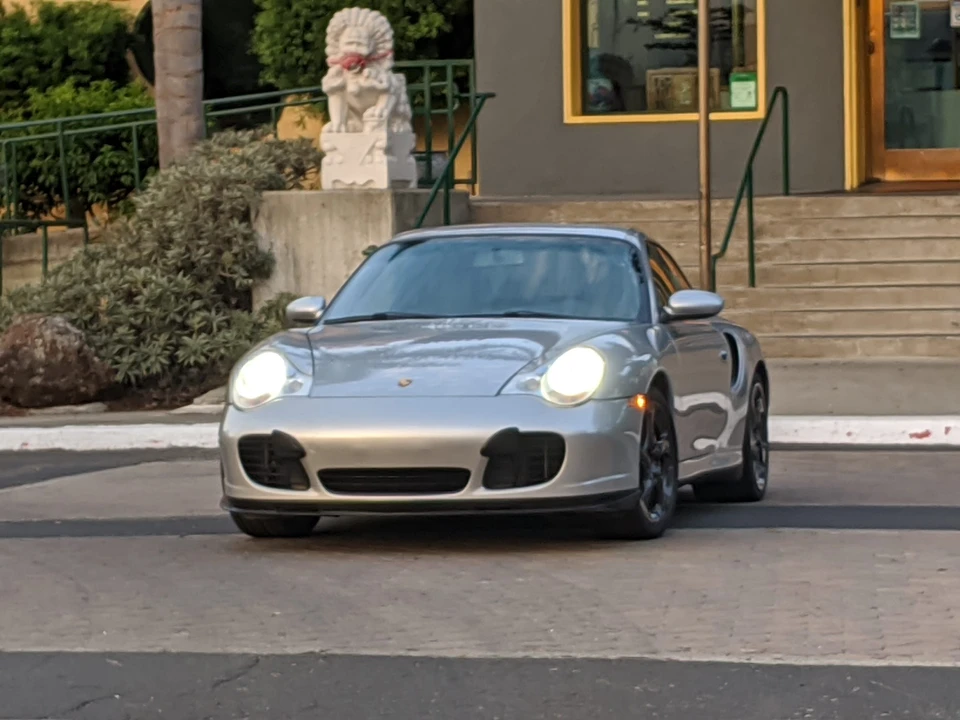 2001 Porsche 996 Turbo - Image 2 of 31