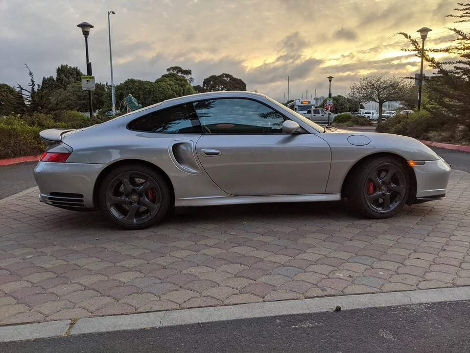2001 Porsche 996 Turbo - Image 13 of 31
