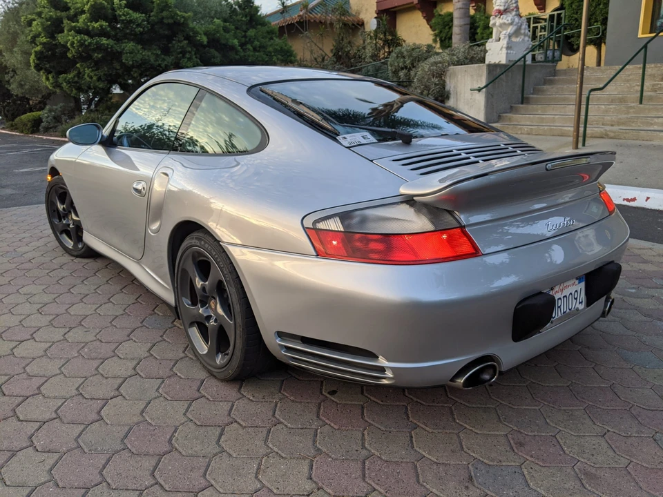 2001 Porsche 996 Turbo - Image 8 of 31