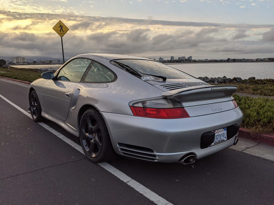 2001 Porsche 996 Turbo - Image 6 of 31
