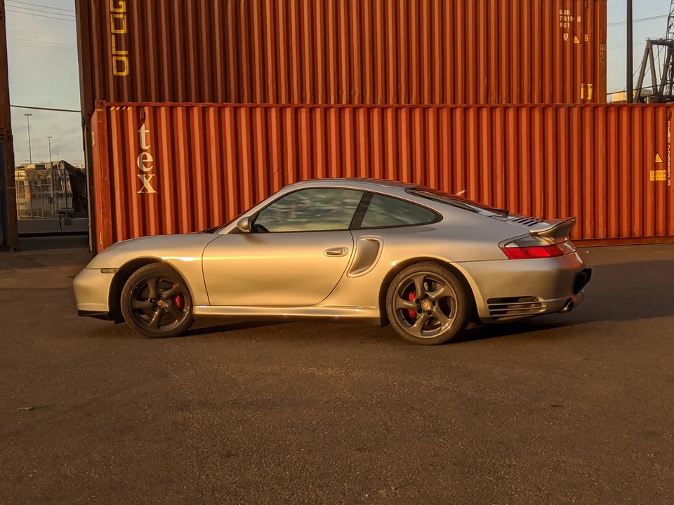 2001 Porsche 996 Turbo - Image 21 of 31