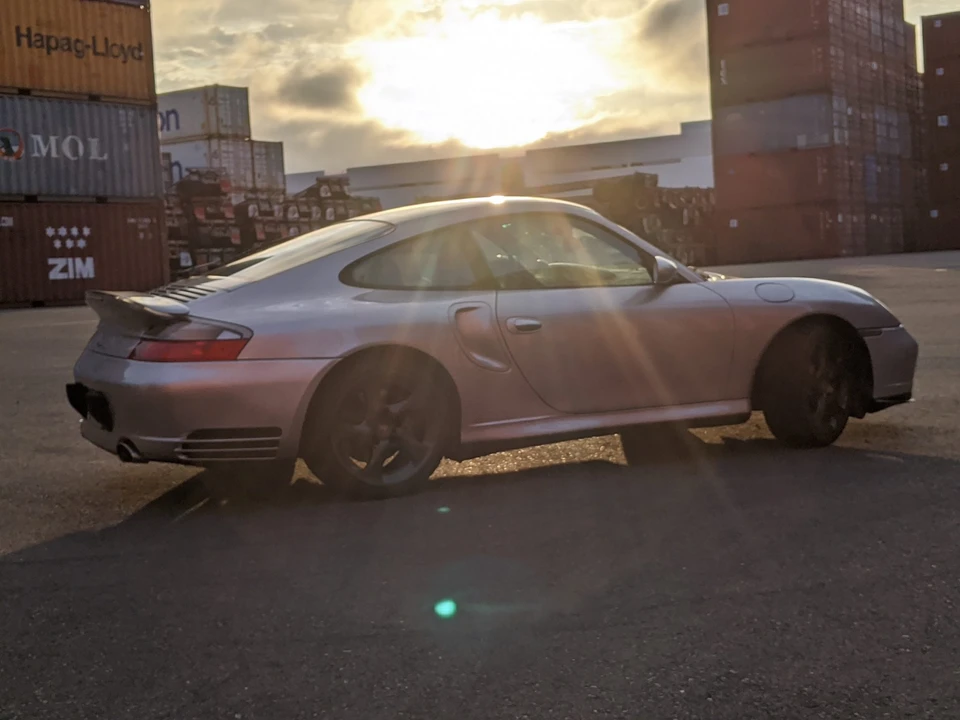 2001 Porsche 996 Turbo - Image 27 of 31