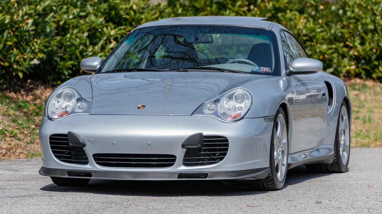 2001 Porsche 996 Turbo - Image 14 of 31