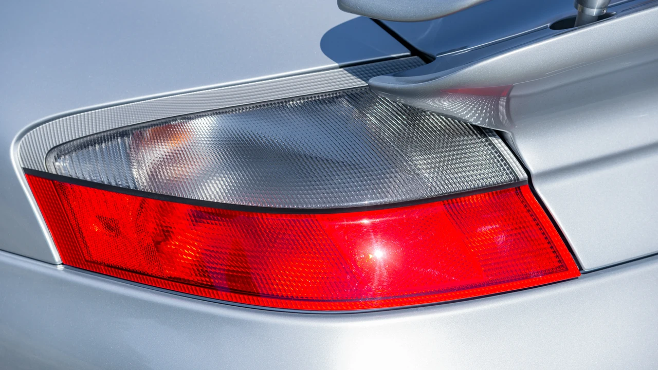 2001 Porsche 996 Turbo - Image 20 of 31