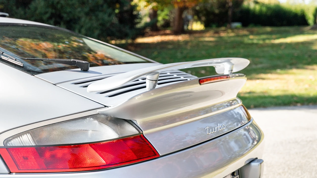2001 Porsche 996 Turbo - Image 25 of 31