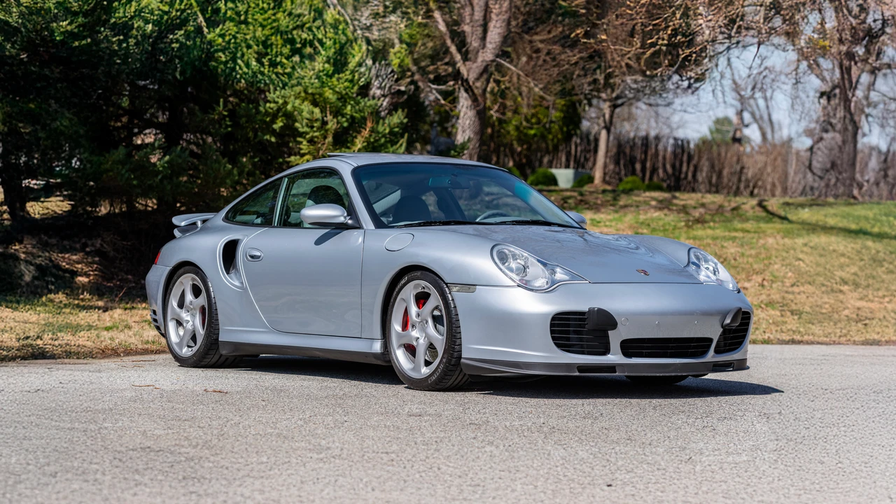 2001 Porsche 996 Turbo - Image 11 of 31