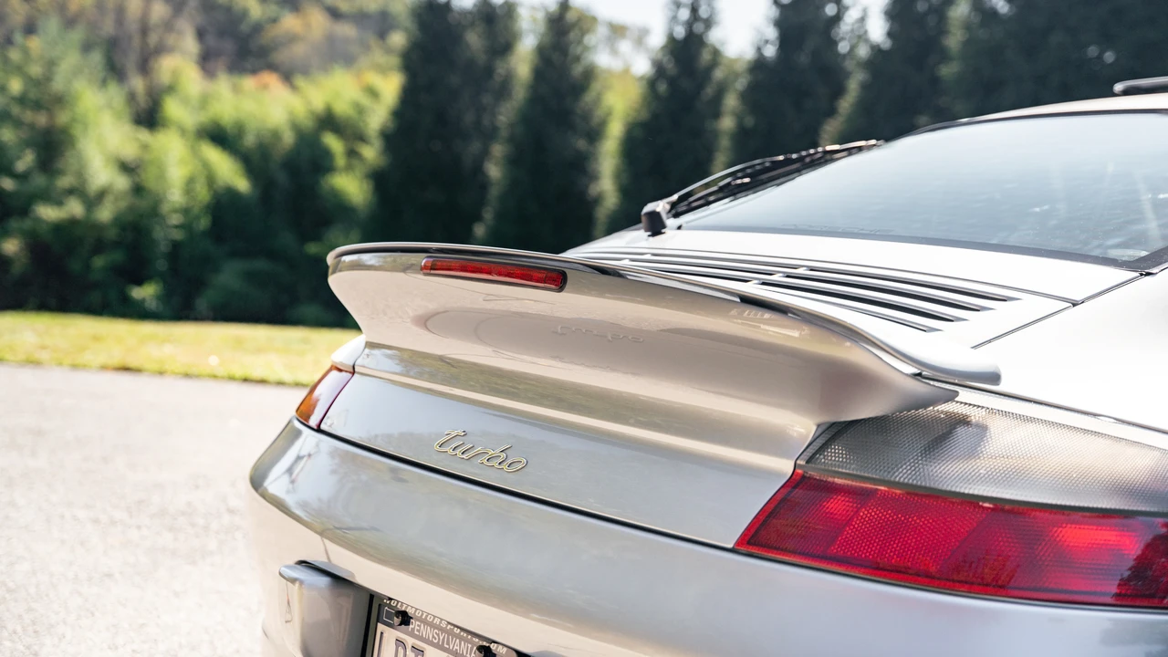 2001 Porsche 996 Turbo - Image 26 of 31