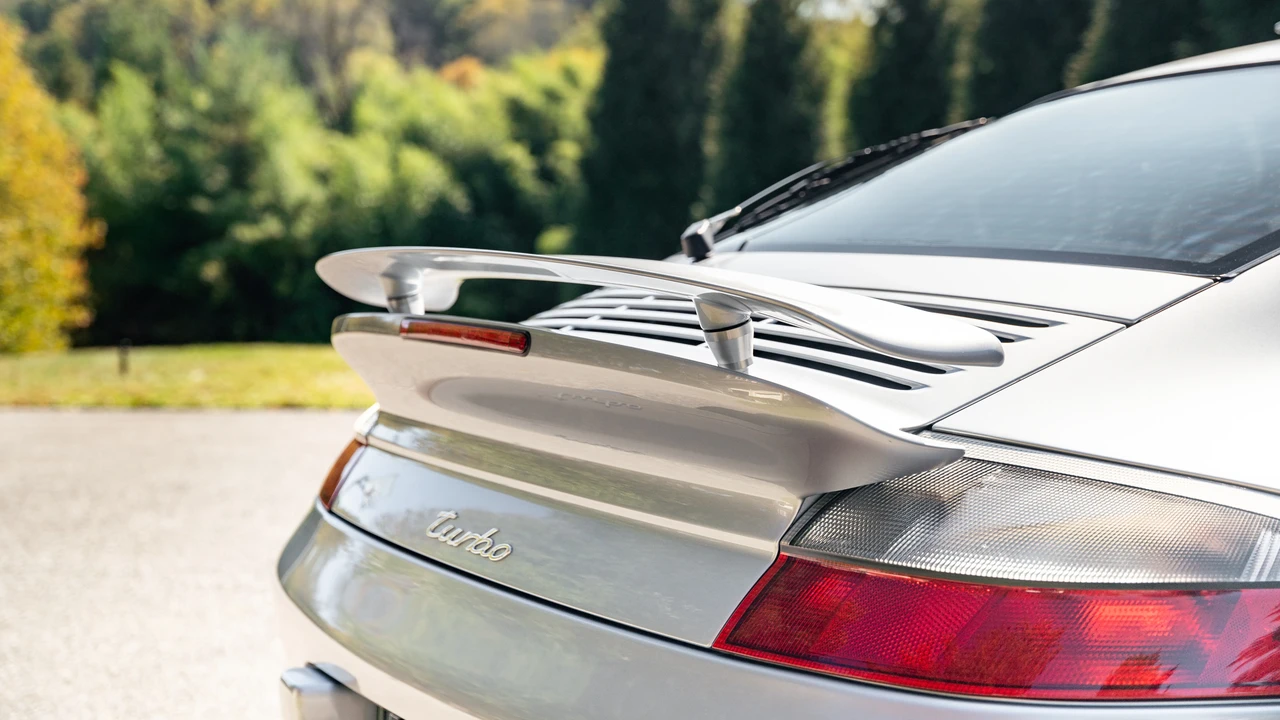 2001 Porsche 996 Turbo - Image 27 of 31