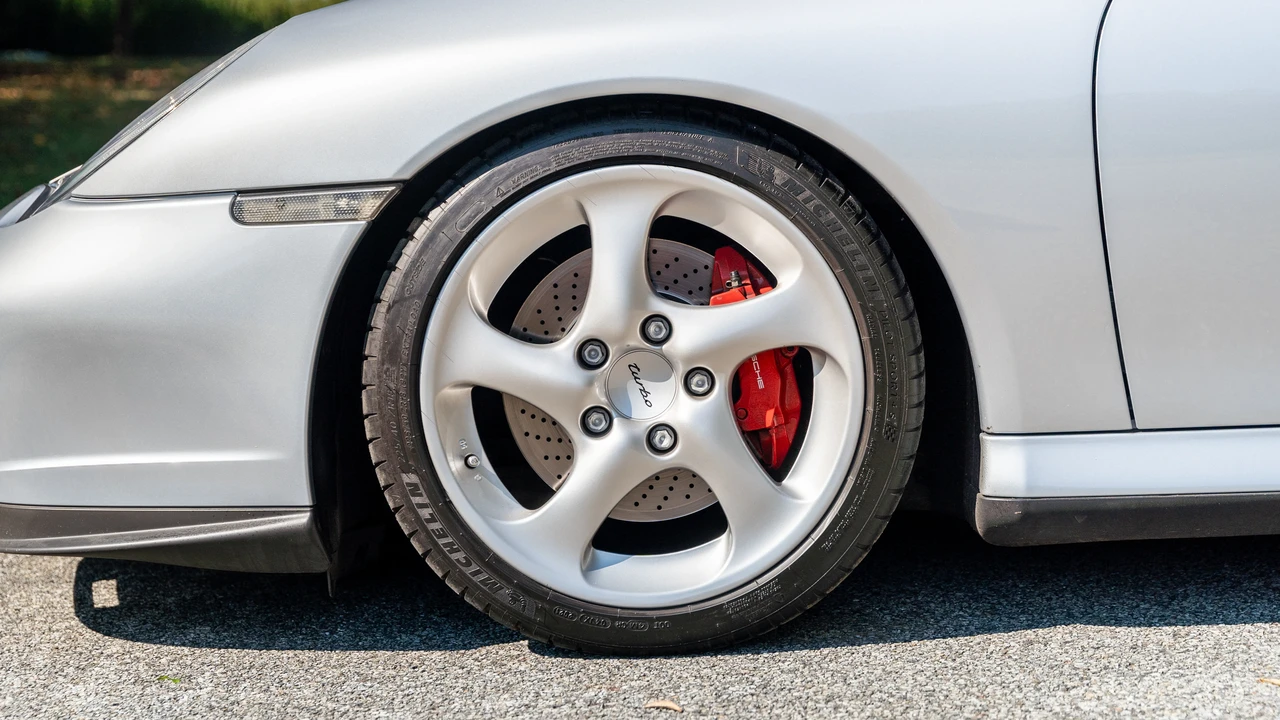 2001 Porsche 996 Turbo - Image 31 of 31