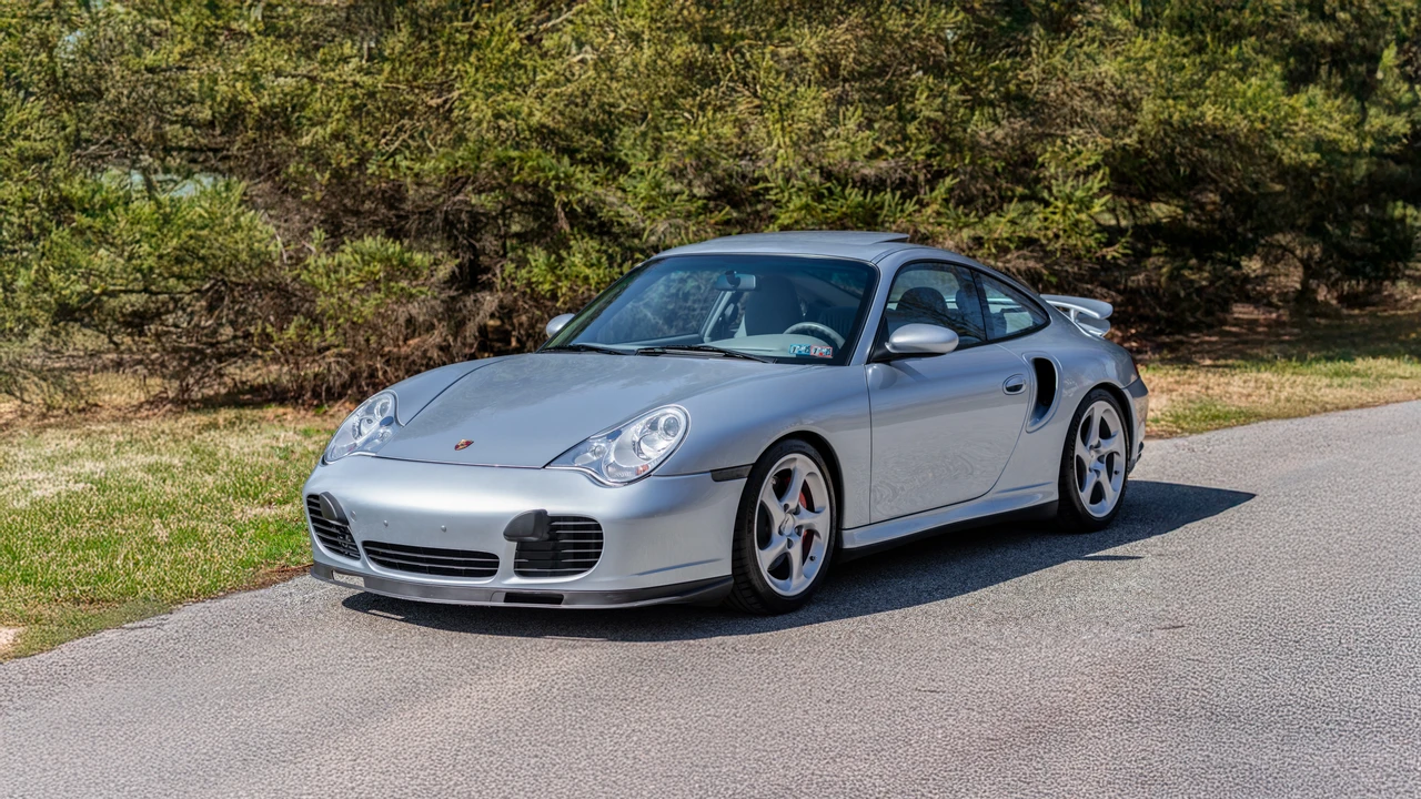 2001 Porsche 996 Turbo - Image 10 of 31
