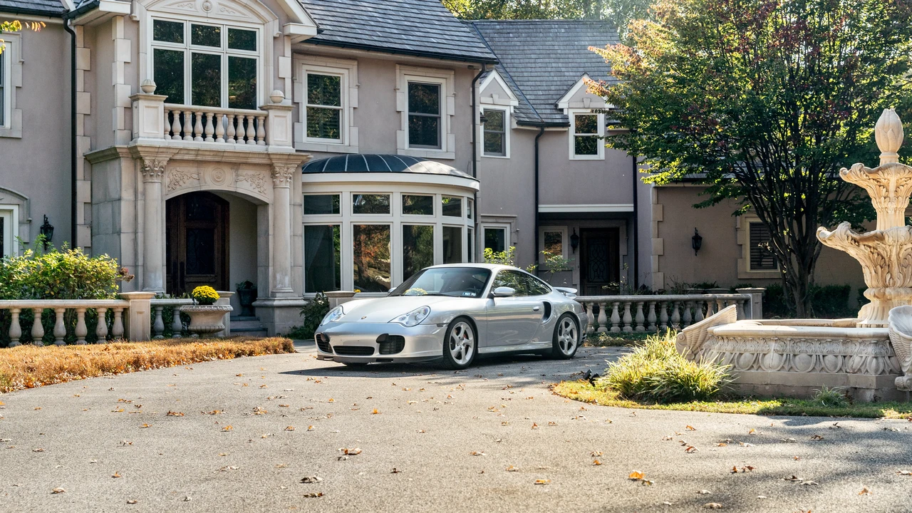 2001 Porsche 996 Turbo - Image 9 of 31